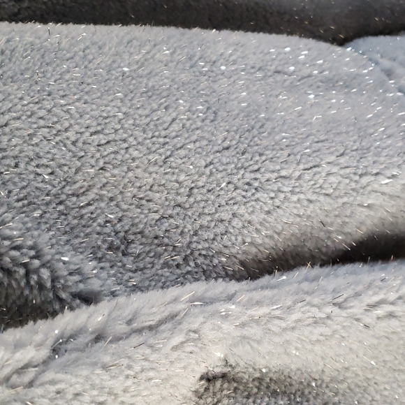 NEW BCBGeneration Cozy Faux Fur Coat - Picture 4 of 9